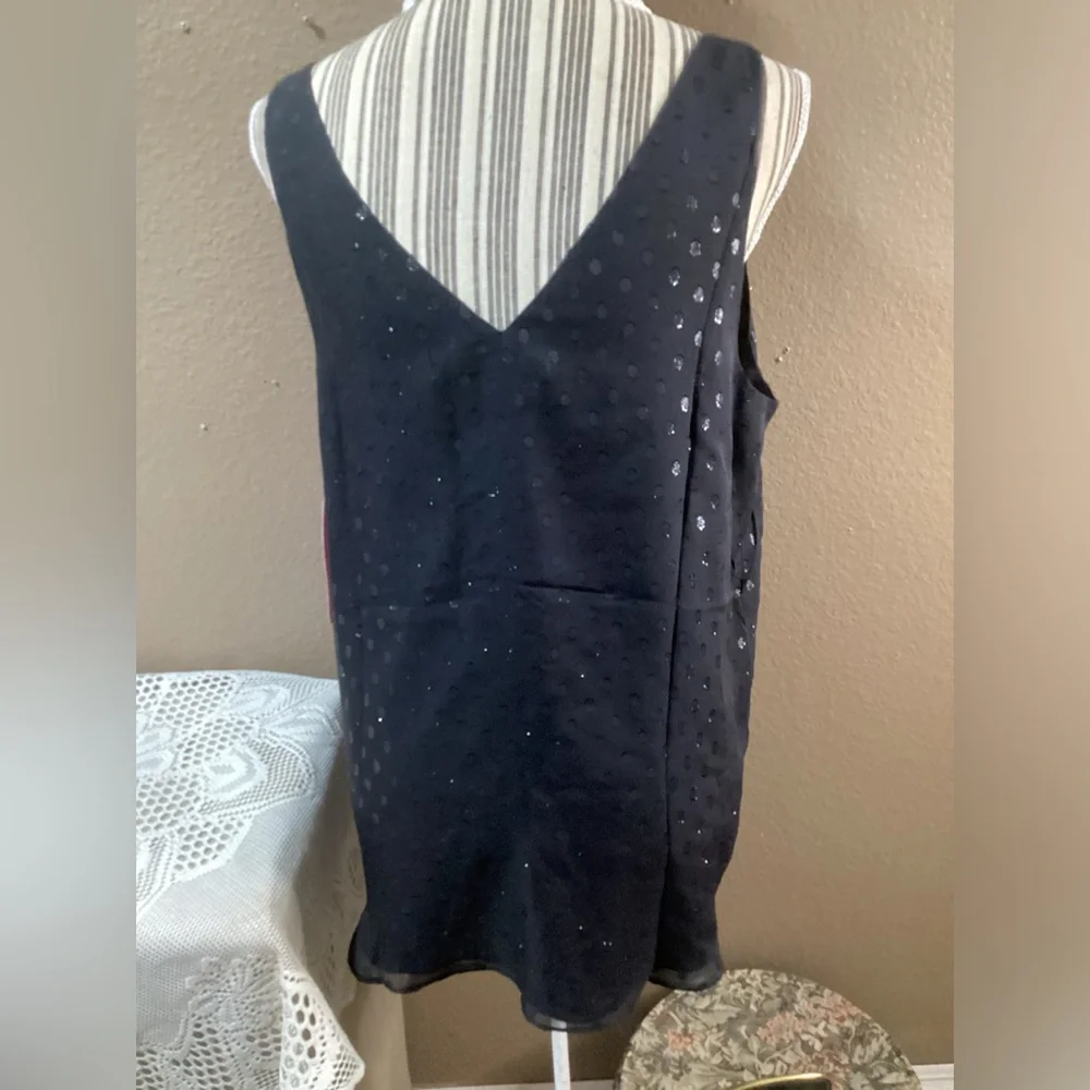 LILLY PULITZER FLORIN-SILK BLACK TOP. - Picture 4 of 15